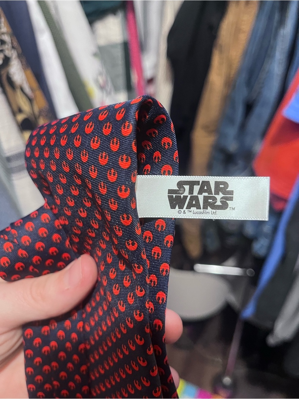 Star Wars Men’s Navy & Red Rebel Emblem Tie